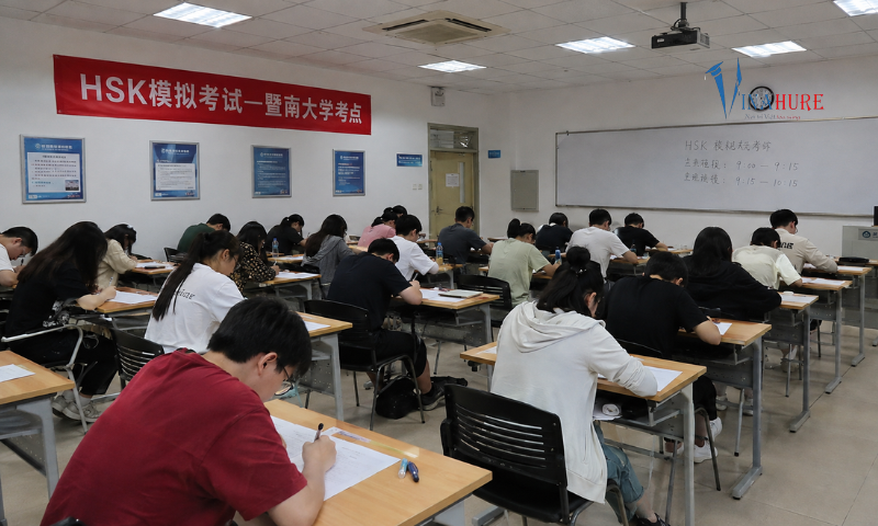 HSK xin học bổng tiếng Trung